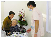 野田歯科・矯正歯科のお年寄りたち